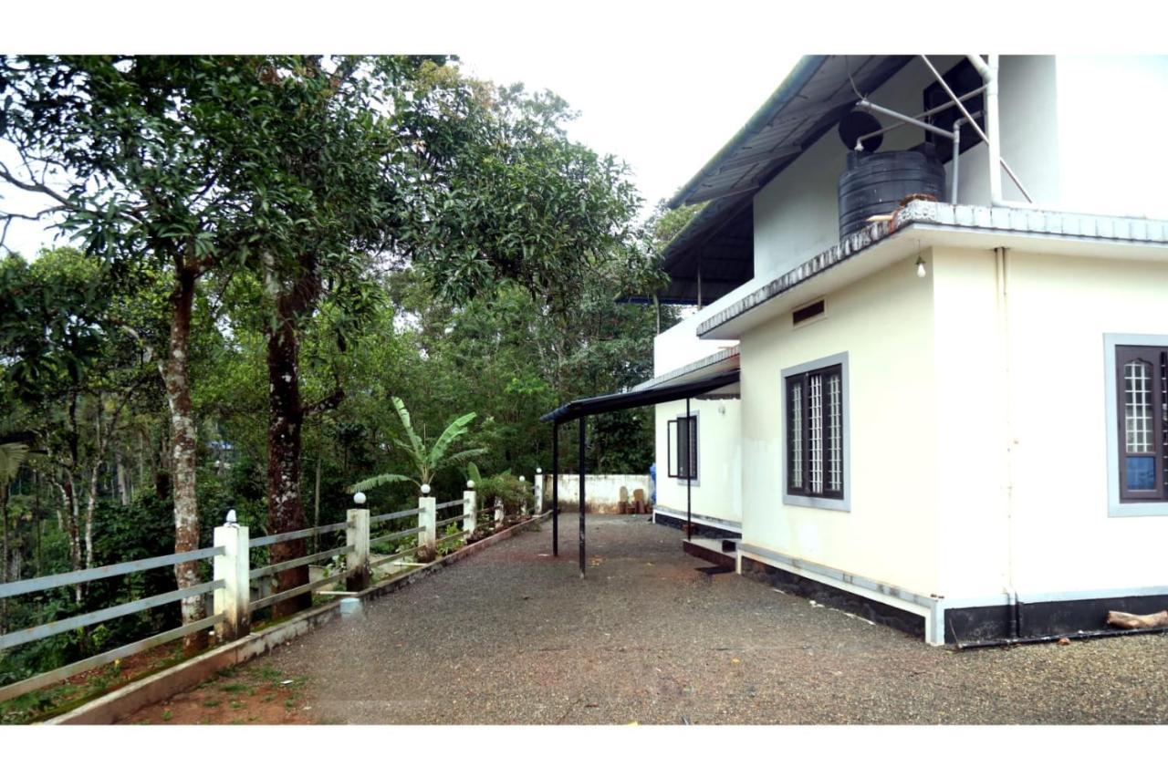 Colonia Munnar Homestay Exteriör bild